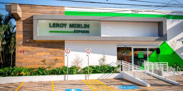 Leroy Merlin aposta em modelo Express para expansão da marca SBVC