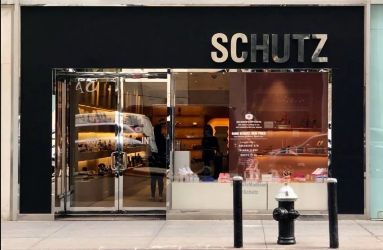 Marca de calçados Schutz terá roupa para mulheres