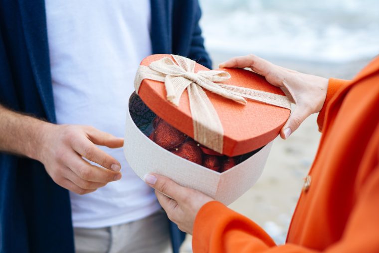 Dia dos Namorados: shoppings vão superar e-commerce