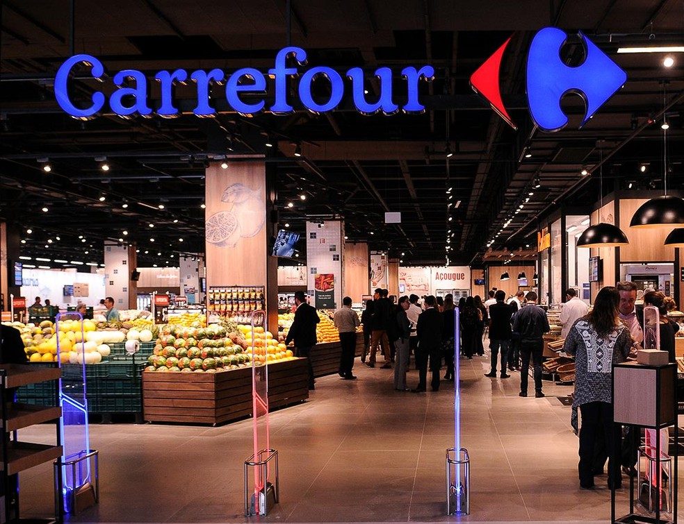 Carrefour fechará 16 lojas em BH e devolverá imóveis ao DMA, donos do Epa
