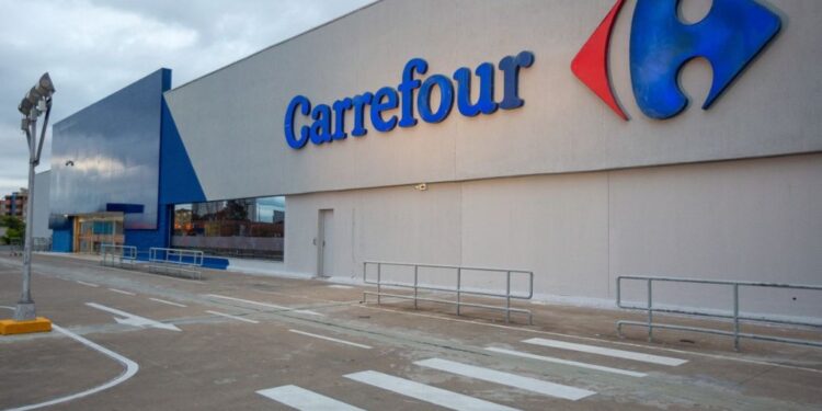 Carrefour Brasil doa 500 toneladas de produtos para o Rio Grande do Sul